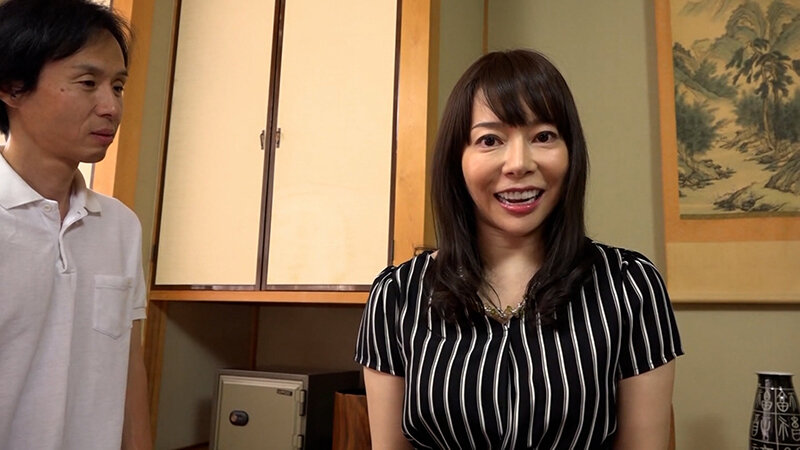 服の上からでもわかる美巨乳セレブ奥さまが刺激を求めてAV撮影に参加！愉しむSEXがしたいと本能丸出しぶっ飛び性交！