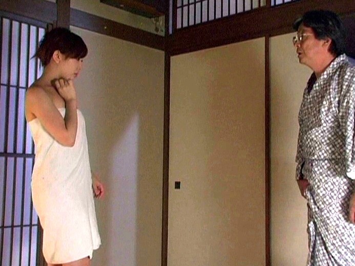 息子の嫁に手を出す狂いオヤジ速水真保・林千登世・長谷川さやか