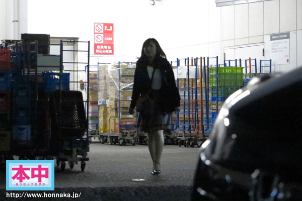 Hカップ本物人妻 寝取られ志願 種付け中出しAVデビュー 浅美結花浅美結花