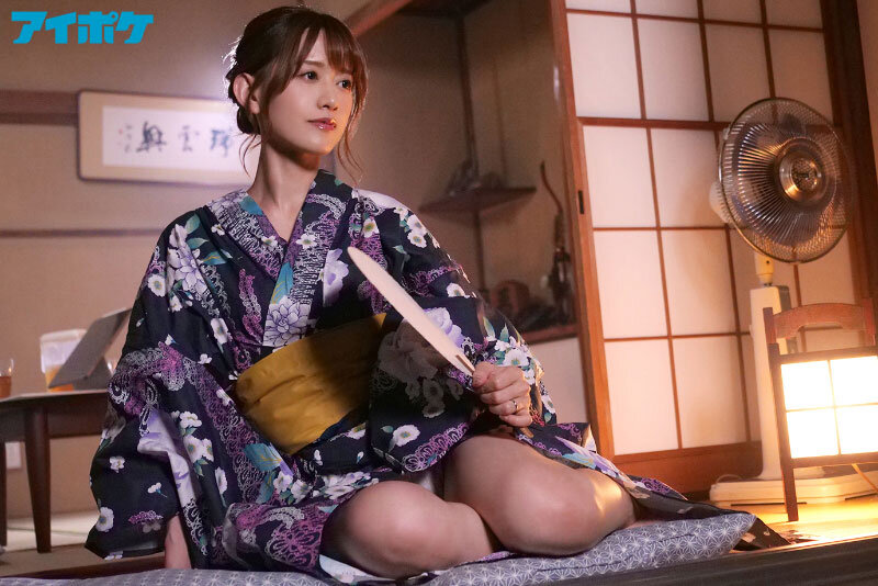 夏の終わりの汗だく中出し性交 人妻になったお従姉ちゃんの無防備な色気にボクは理性を抑えられず…。 希島あいり希島あいり