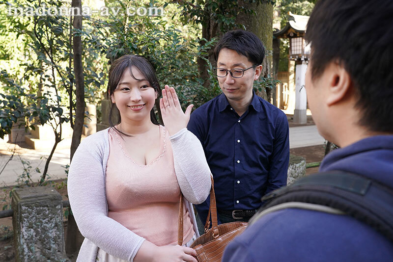 超ド級グラマラスHcup豊満ボディ Madonna電撃移籍！！ 昔は細身で地味だったのに…再会したらムッチムチで性欲旺盛な幼馴染の豊満な肉体に僕の精子は限界まで搾り取られてしまった。 藤沢麗央藤沢麗央