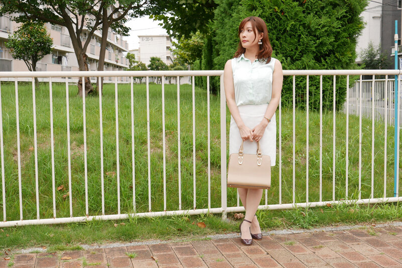 「立ちんぼ妻」 B級熟女 あや41歳