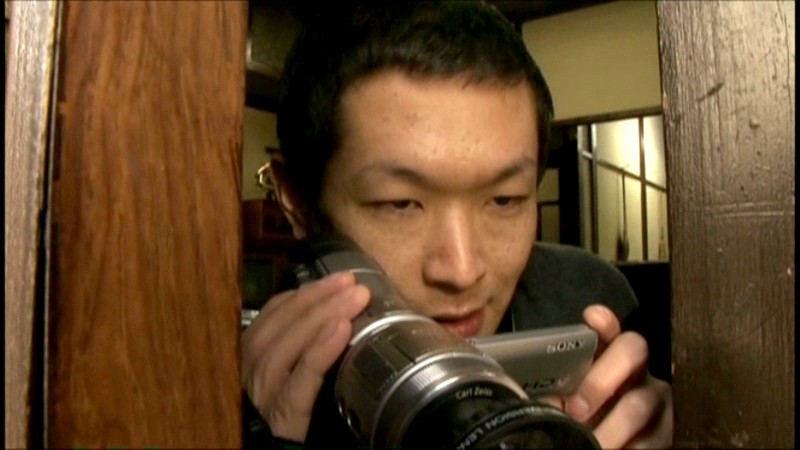 近親相姦中出し親子 息子に視姦され欲情する母 桜井綾乃桜井綾乃