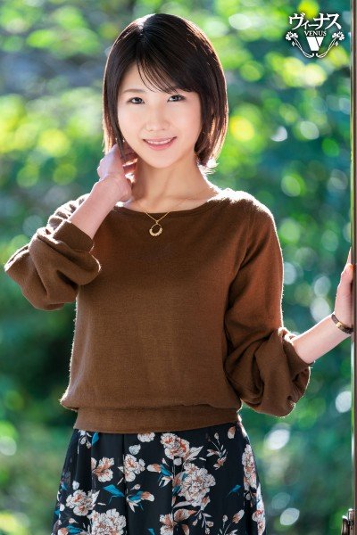 本物素人妻AV Debut！！福岡が生んだ淫乱天使は超スレンダー現役看護師…なんでんかんでん初めての浮気セックス 彩水香里奈彩水香里奈