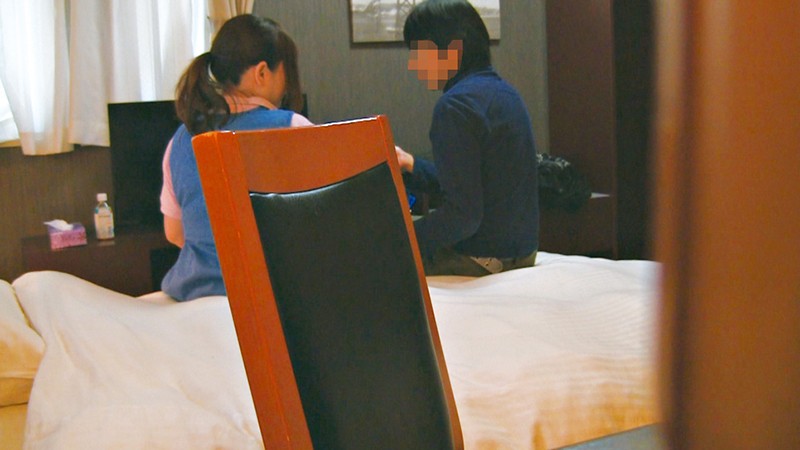 ビジネスホテル従業員のおばさんを痴●して口説き落とせるか4時間