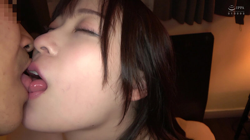 いっぱい乳首責めしてくれる巨乳ムッチリボディ妻