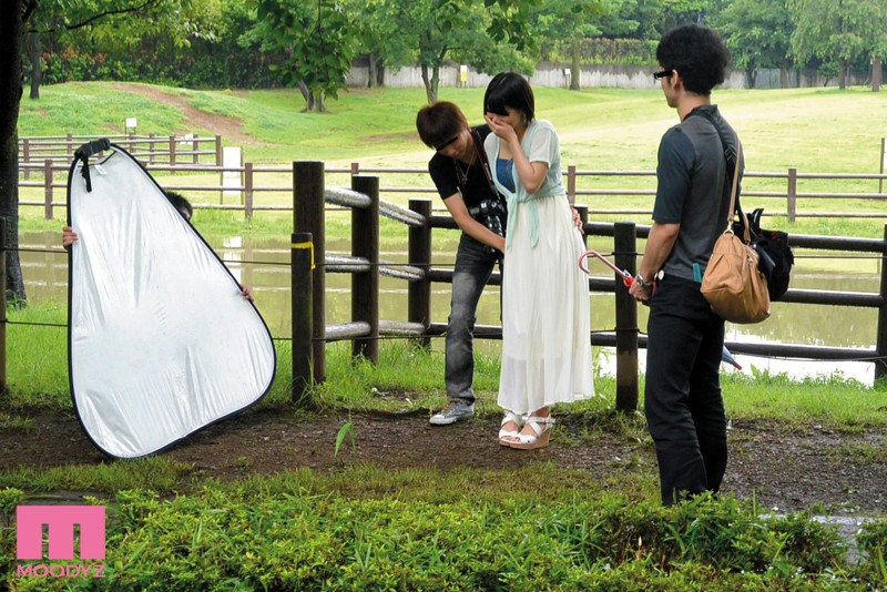 カメラマンの視線にムラムラしちゃう ママさん読者モデル撮影会