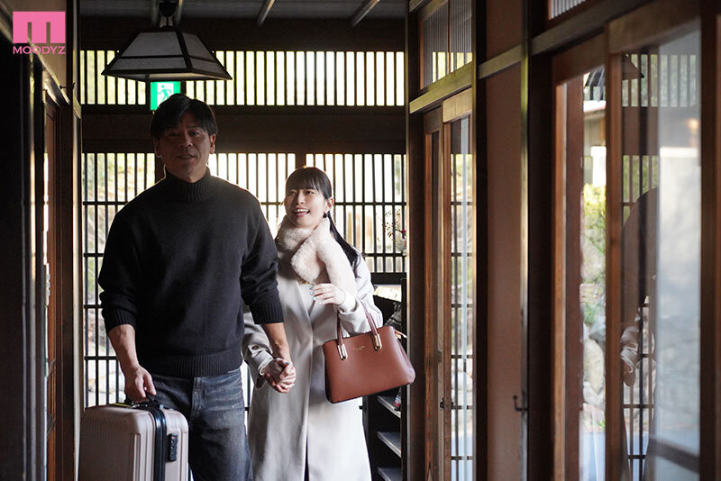 【最高の愛人と湯けむり不倫旅行】耳元囁きおねだり淫語に身も心もチ●ポも溶かされ何度も中出ししまくった一泊二日の温泉旅。 白岩冬萌白岩冬萌（白羅冬萌）