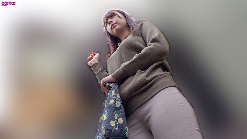 生活に困り自宅でメンズエステを始めた近所のシングルマザーと中出しSEXありささん（28歳）