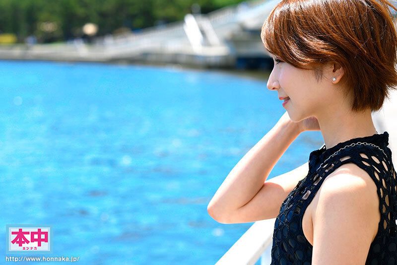 ちょっとした夫へのあてつけAVデビュー。旦那が20歳の女子大生と浮気しているのを知ってしまい、私だって甘いSEXがしたいと中出し了解、1日限定出演 相見京香相見京香