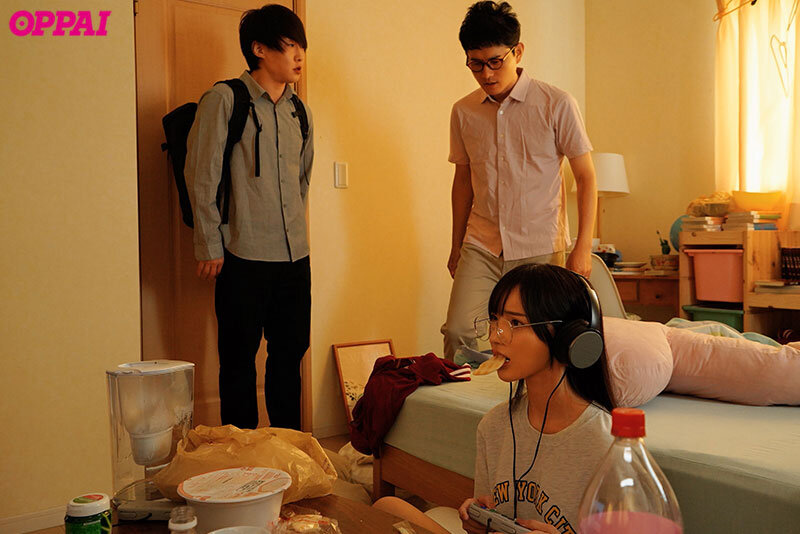 僕には妻がいるのに…家庭教師の僕に一目ぼれした喪女ニートな教え子に食べられ、浮気なのに何度もSEXしまくった 楪カレン楪カレン