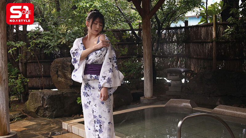 年齢非公表 隠しても溢れ出る艶むちボディ 絶叫∞絶頂 温泉調教記録 実はドマゾな大人エロス開花 東実果東実果