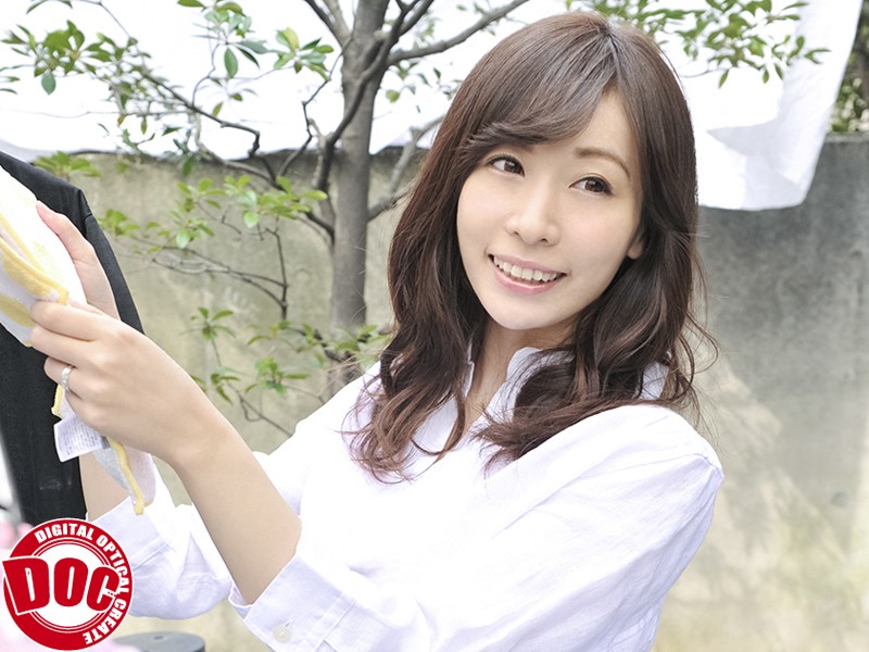 無理やり犯●れたのに何度もイッてしまった人妻は「妊娠しても構わない！」とマ○コの痙攣が治まらず男を押さえ付け連続中出しSEXあゆみ千紗・桃瀬ゆり