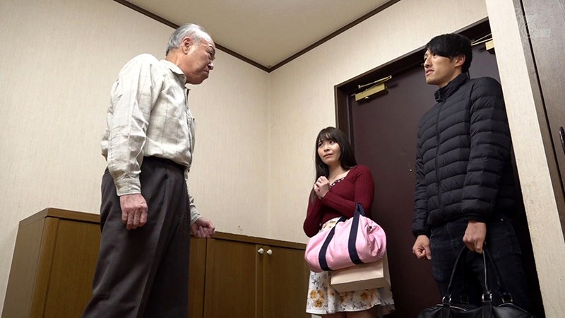 義父と嫁、密着中出し交尾