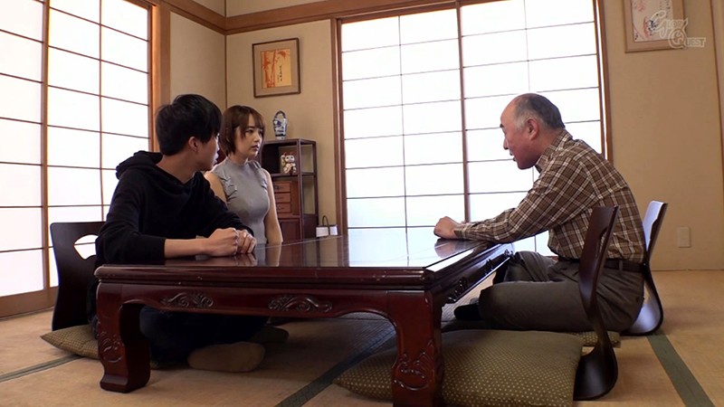 義父と嫁、密着中出し交尾 美咲かんな美咲かんな