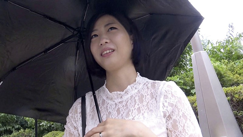 知り合いの人妻を連れて温泉旅行へ005