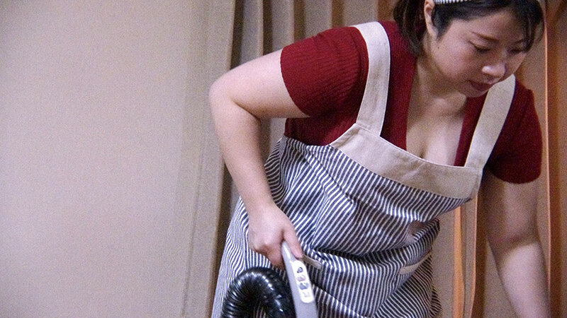 人妻家政婦 service02