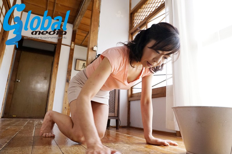 真・異常性交 四十路母と子 其ノ参 菊市桃子菊市桃子