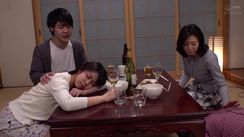 再婚相手より前の年増な女房がやっぱいいや… 竹内梨恵竹内梨恵