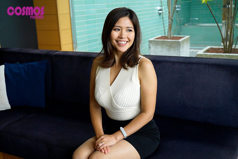 「母ではなく女として…」授乳中の子供がいるのに名も知らぬ男の中出しを受け入れ母乳を撒き散らすHカップ妻 しおりさん33歳