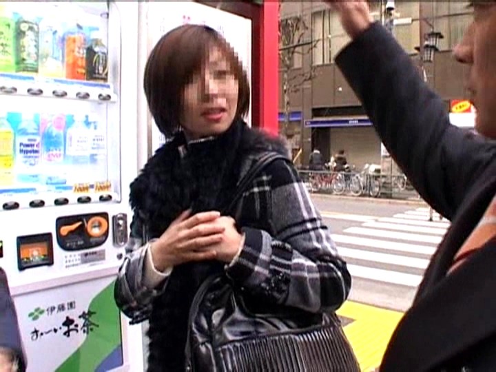 さよなら思い出の追跡Fuck！！土下座人妻ナンパ 23年間ありがとう ～江地亜紀引退～ 最終章 前編