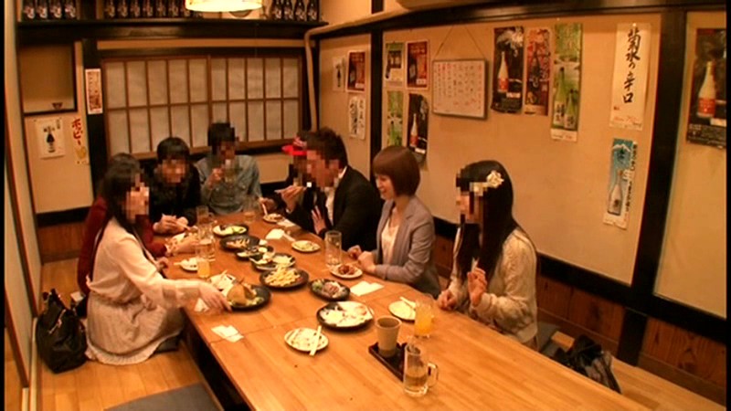 元彼となら浮気じゃないと自分に言い聞かせ旦那より濃厚なSEXを許す既婚妻 ～膣中出し・アナル中出し・連続中出し～