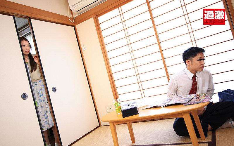 父が煙草を吸うたびに底なし性欲の義母に何度も性教育中出しをさせられた僕