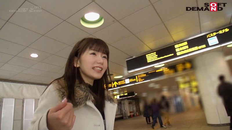 ゆみ（23）九州の田舎町が生んだお土産屋で働くふわふわ童顔ボイン デビュー前の未公開初SEX