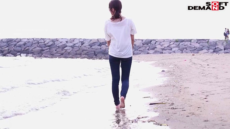 健康的な小麦肌が眩しい家族を支えるしっかりママさん。 松本麗子 35歳 AV DEBUT松本麗子