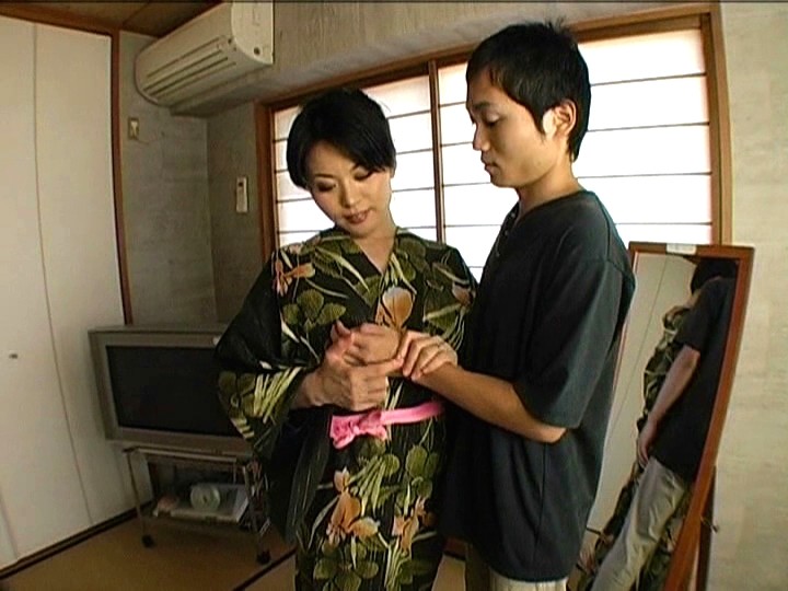 旦那の弟を誘惑する美人妻 ～義理の弟と犯る女房～ 佐藤美紀佐藤みき（佐藤美紀、鈴木志帆）