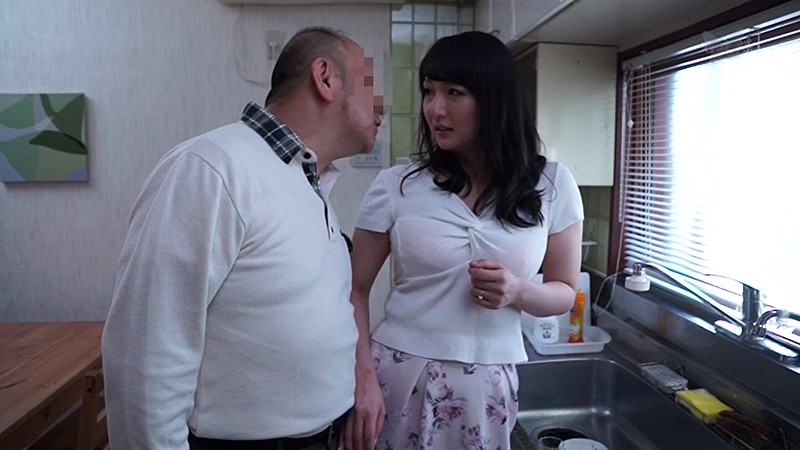 今日も義父に玩具にされて…