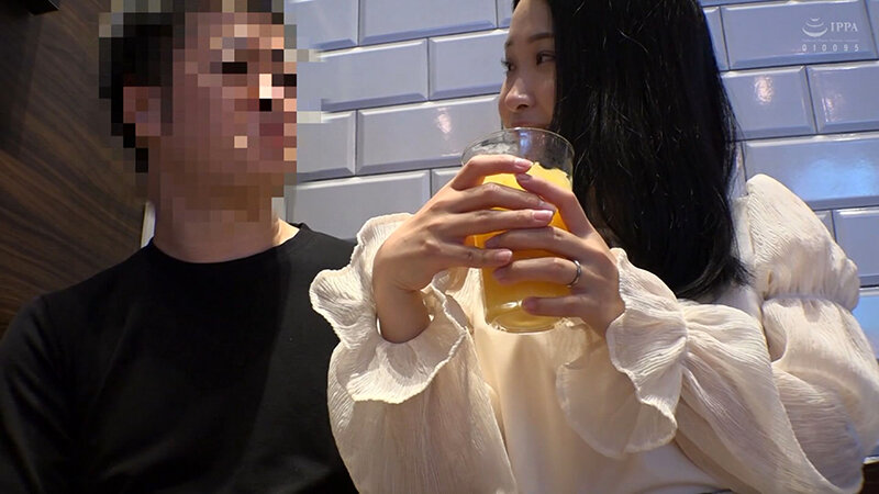 神乳人妻色白ボディSEXの逸材発見！！【りのさん】お嬢様育ちの恥ずかしがり屋 中条りの中条りの