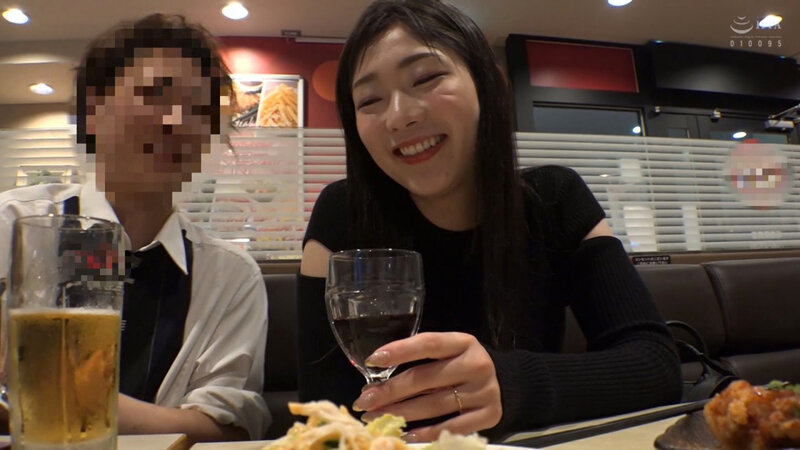 長身・デカ尻・巨乳過激マゾ妻ゆいなさん（24歳）池袋妻と中出しセクササイズ！！ 滝ゆいな滝ゆいな