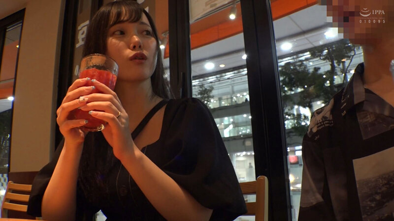 甘えたがりFカップ巨乳妻！！れいあさん（27歳）マシュマロボディ/盛りマン 川上れいあ川上れいあ