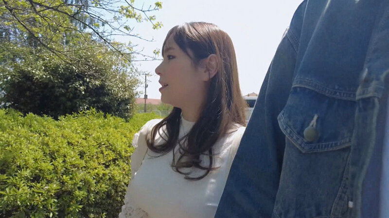 「いつもは我慢してる声が…出ちゃうよ…」温泉で汗だく濃厚セックス 月見伊織 中出し人妻不倫旅行 in 昼顔月見伊織