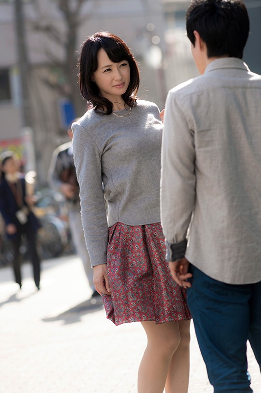 勇気あるナンパ 年の差15歳以上の可愛い熟々おばさんをゲット！！無防備な素人熟女53名8時間トータルパッケージ！！