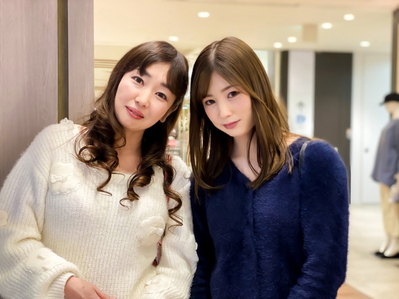 淫乱母娘ナンパ やっぱり親子！恥らいイキまくり！！12