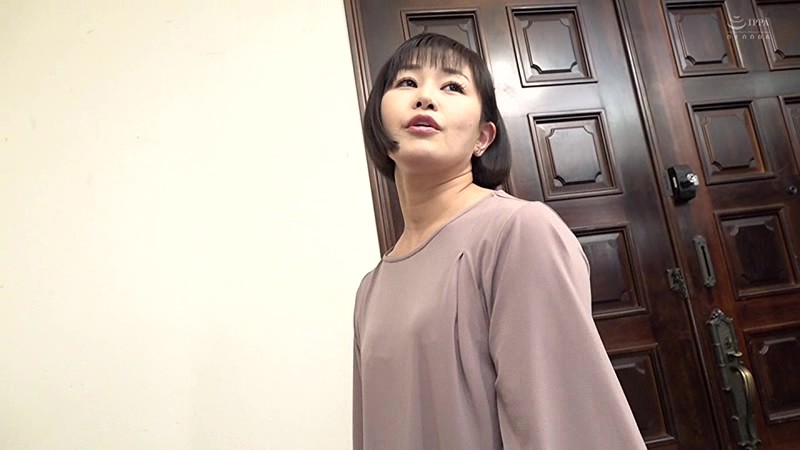 近親相姦 母のお尻～美義母の淫らな肉厚巨尻 明里ともか明里ともか
