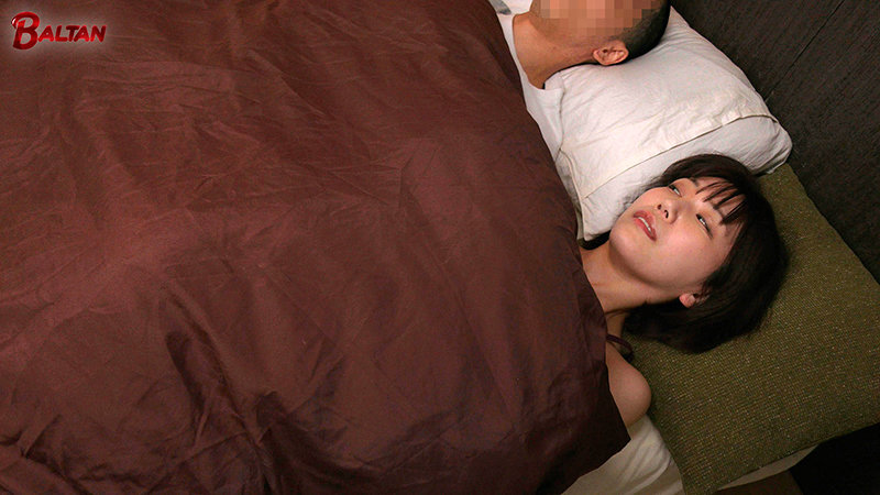 一度の射精で満足してしまう夫に嫌気が差した人妻は、ネットで知り合った男をM調教し、嫌がる男を何度も絶頂させる悦びを知ってしまった異常性癖痴女 中野真子中野真子