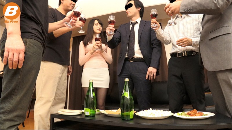 NTR 部長と同僚に寝取られたホームパーティー