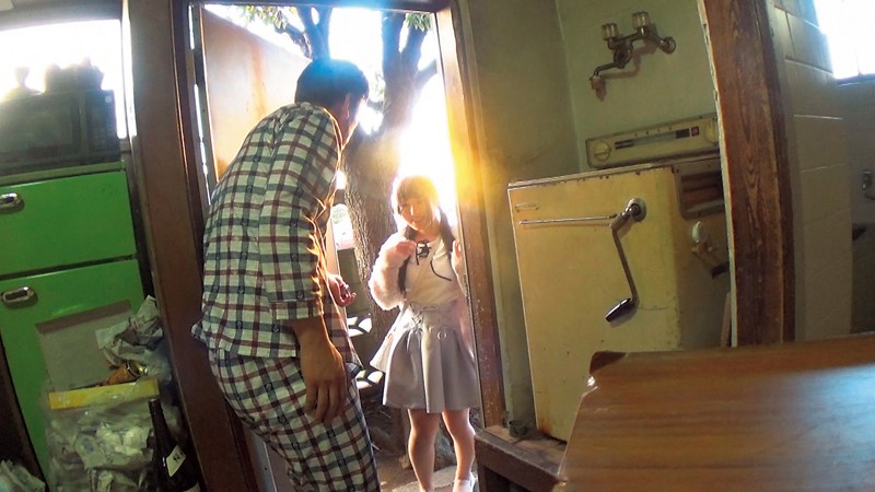 【異常な同棲ごっこ】 現在公開可能な情報 6 都内某女子大生 あず希 22歳あず希