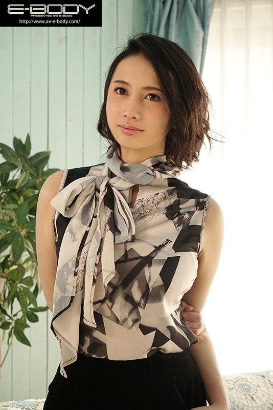 新人’元アクション女優’鍛え抜かれた美ボディ人妻SEX解禁E-BODY専属デビュー 東城ななせ東城ななせ