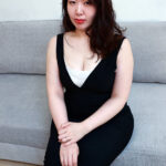 借金返済の為にAV出演するはずが… 久々のSEXに理性崩壊！撮影を忘れて腰を振り続ける淫乱巨乳妻（3）南天音・佐久間泉