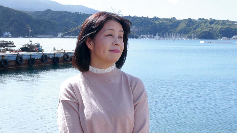 お泊まりW不倫～再会した熟女妻たちと貸別荘の旅～Side.A＆B RE:MIX