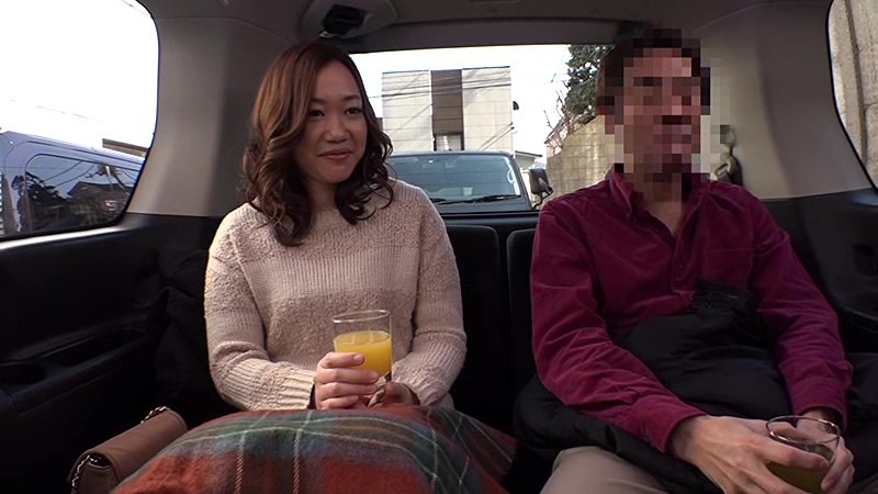 人妻NTR（寝取られ）ドキュメント 旦那と引き離した隙に奥さまとその場でハメちゃった！