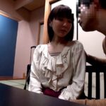 三十路 四十路 五十路 素人妻 悶えて乱れる温泉旅行