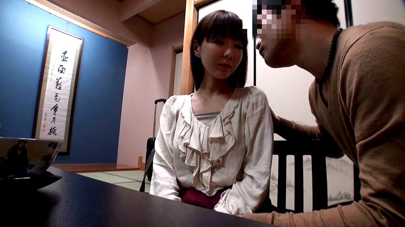 三十路 四十路 五十路 素人妻 悶えて乱れる温泉旅行