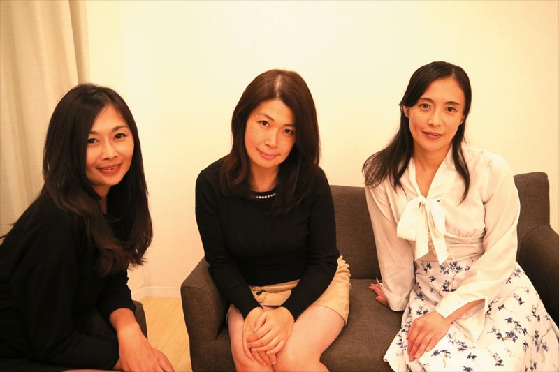 痴女3人×男1人！男を責めたて快楽を得る変態熟女達Part2松島香織・平岡里枝子・藤川れい子