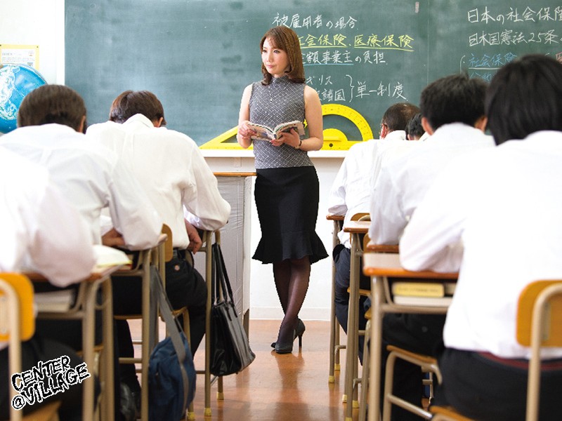 声が出せない絶頂授業で10倍濡れる人妻教師 小林けい小林けい