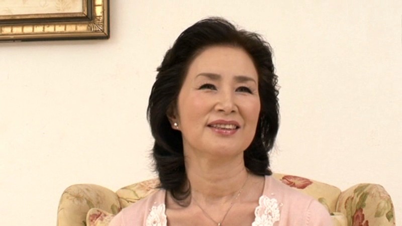 初撮り六十路妻ドキュメント 石嶺悦子石嶺悦子